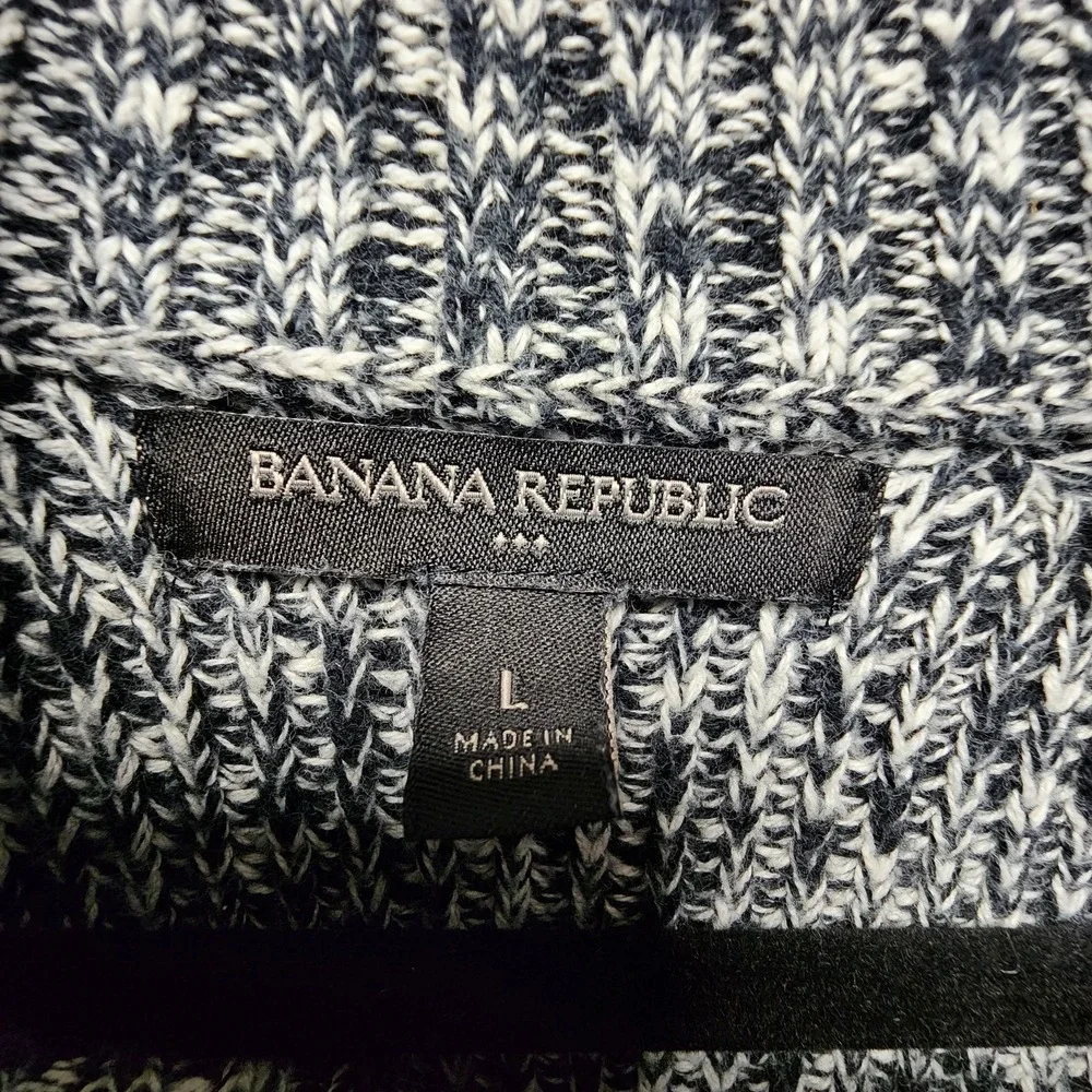 Banana‎ Republic Cardigan Sweater Mens Large (Fits as Medium) Heavy Knit Cotton